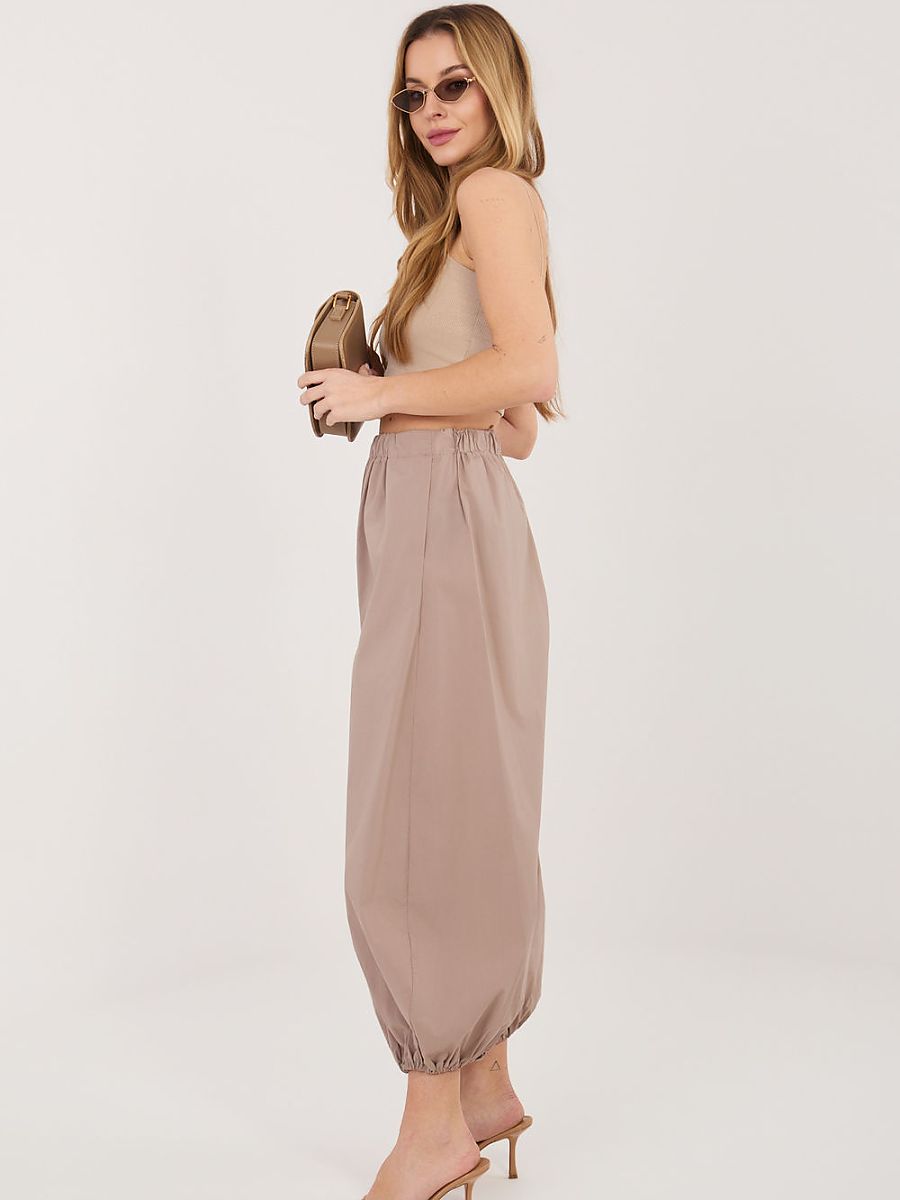  Women trousers model 225858 Rue Paris 