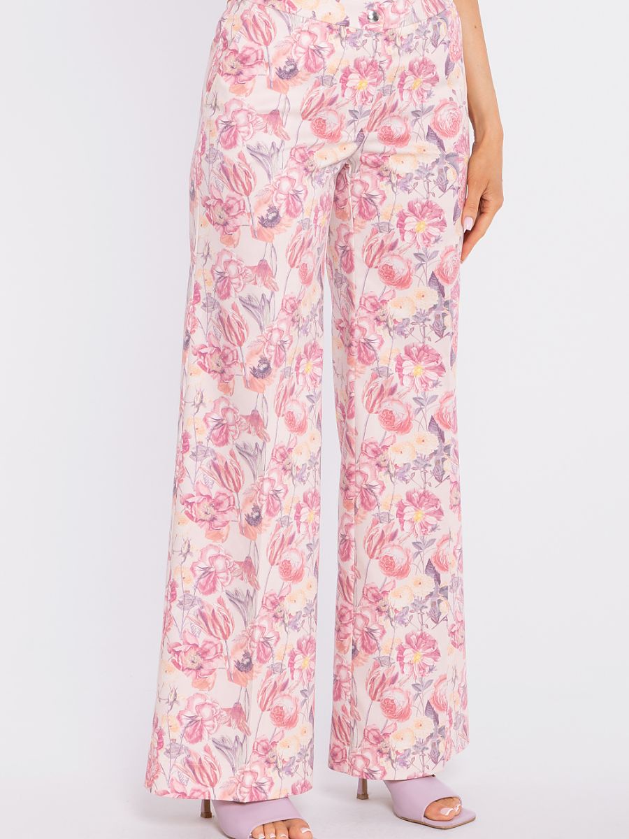  Women trousers model 225906 Moe 