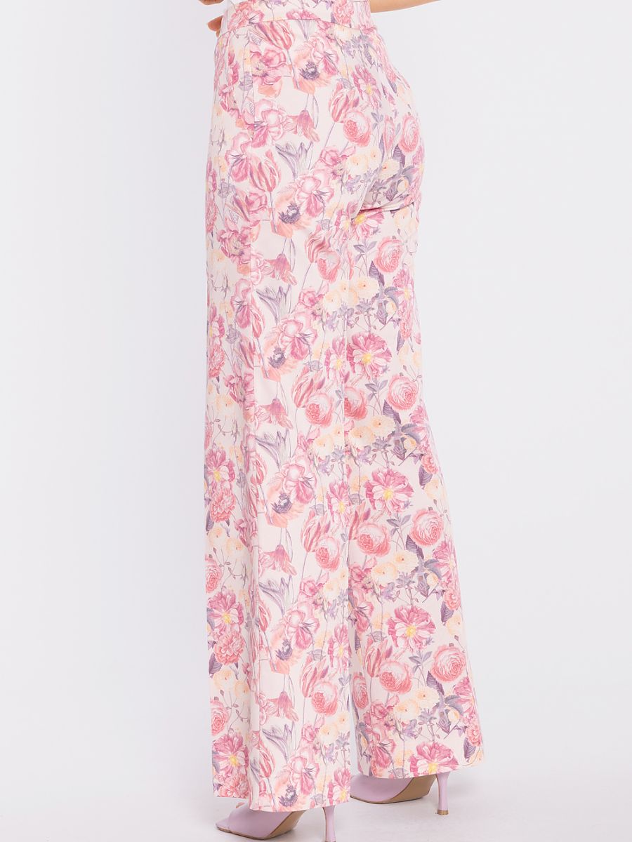  Women trousers model 225906 Moe 