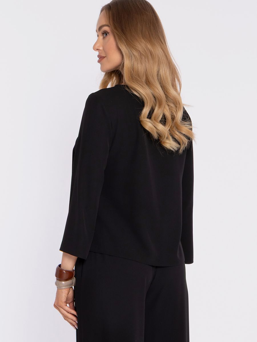  Blouse model 225930 Moe 