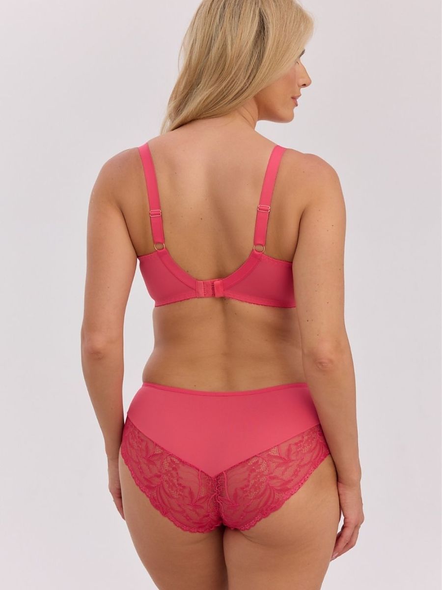  Semi-soft model 225993 Gaia 
