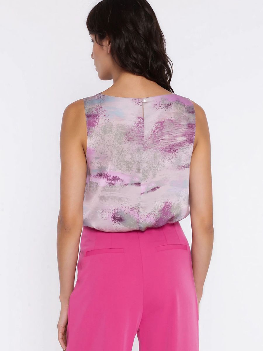  Blouse model 226426 Nife 