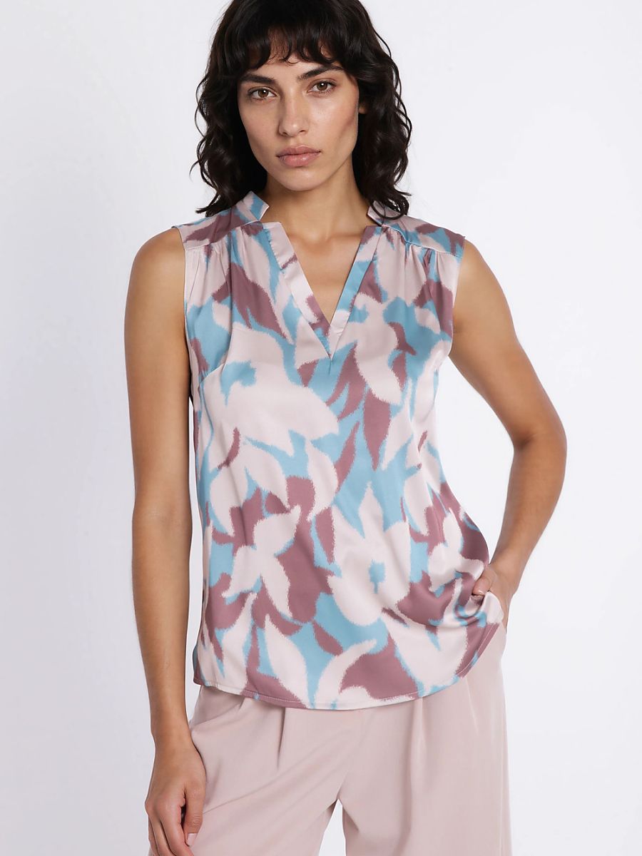  Blouse model 226428 Nife 