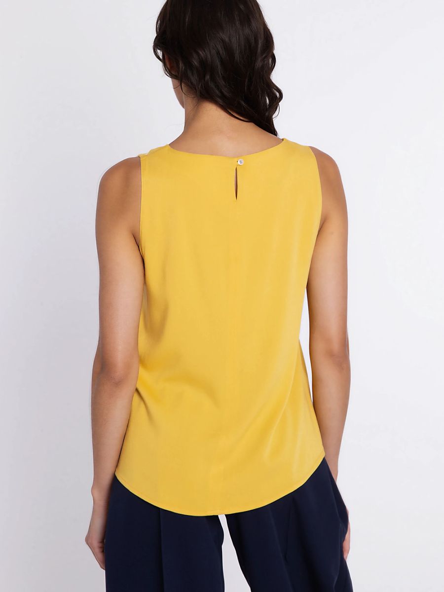  Blouse model 226429 Nife 