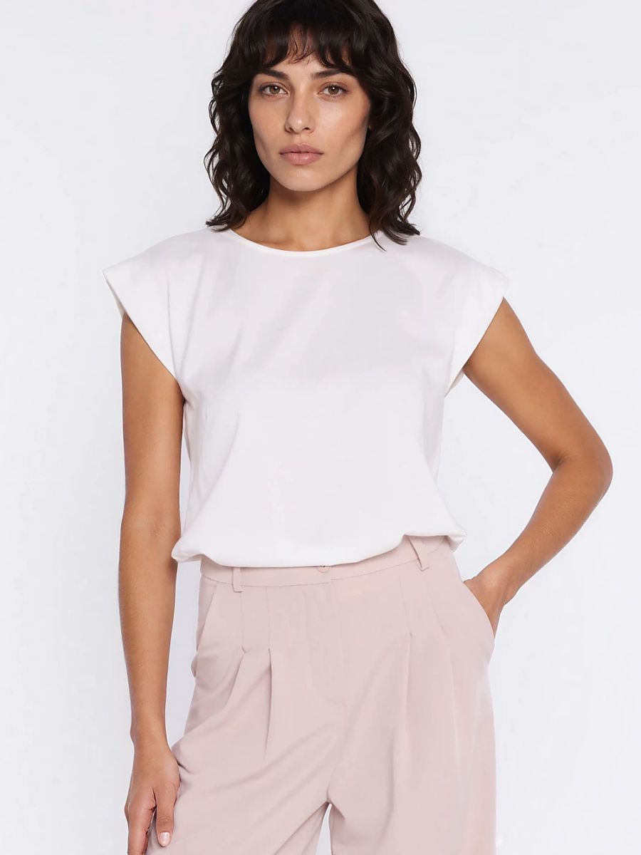  Blouse model 226431 Nife 