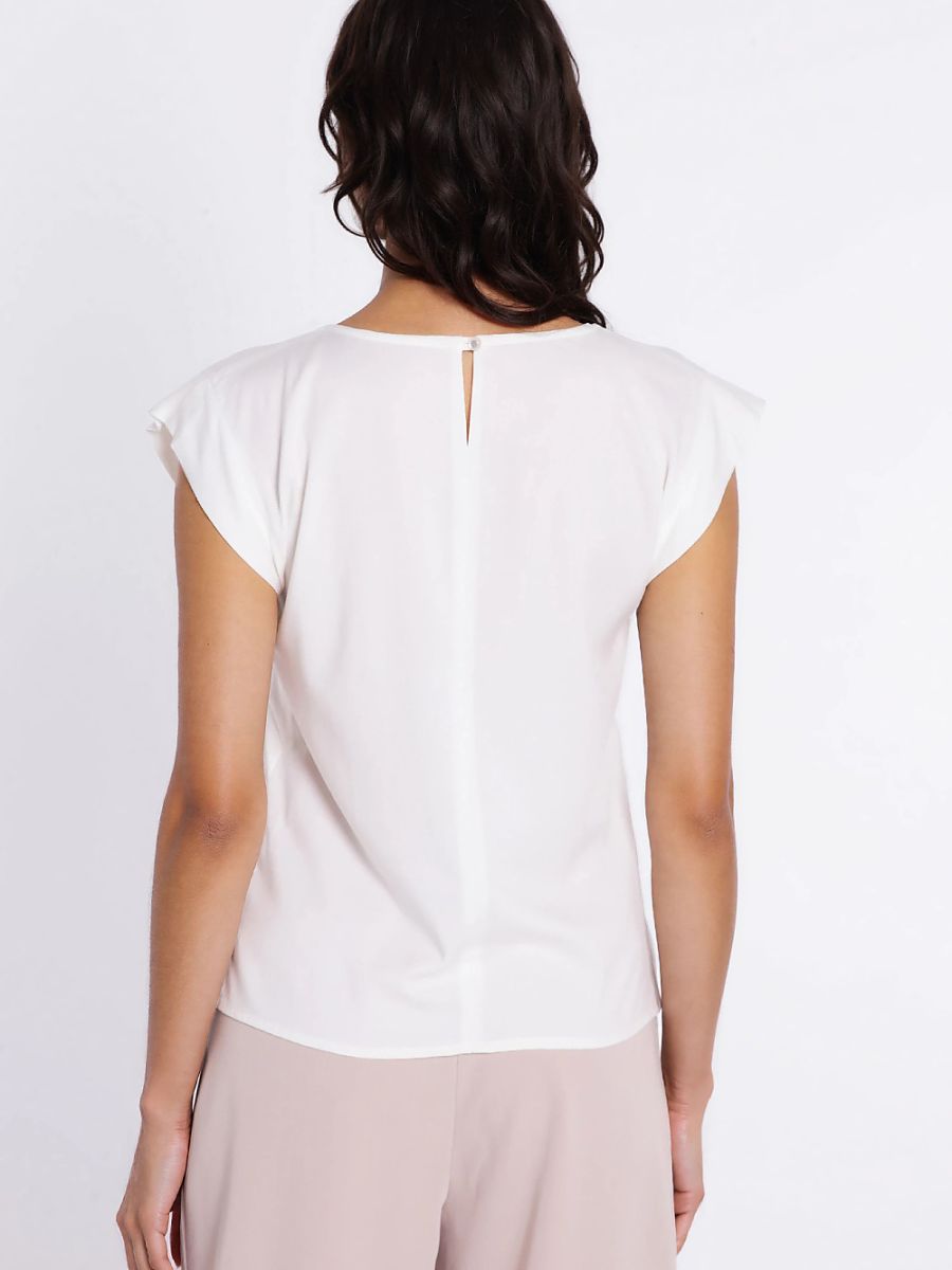  Blouse model 226431 Nife 