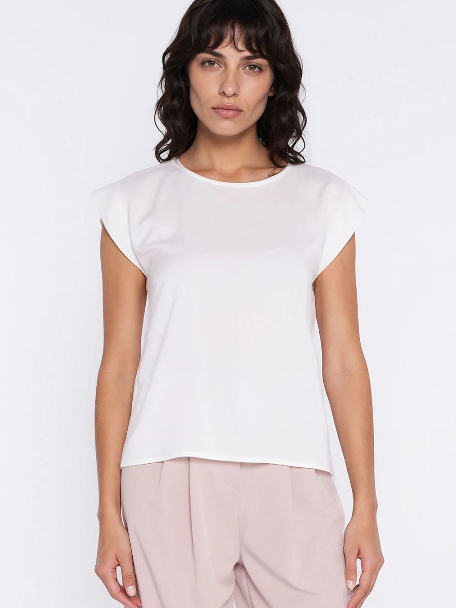  Blouse model 226431 Nife 