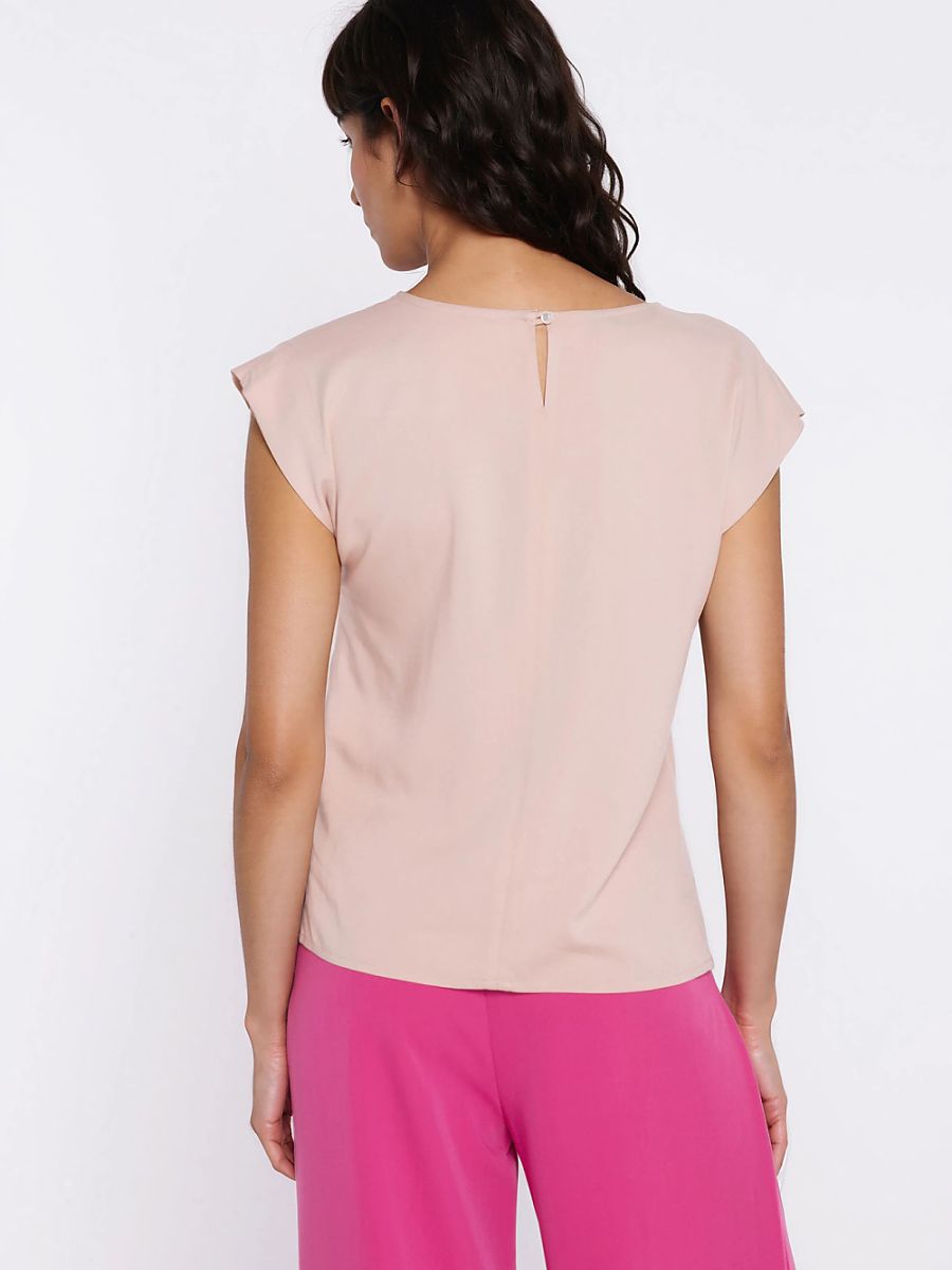  Blouse model 226432 Nife 