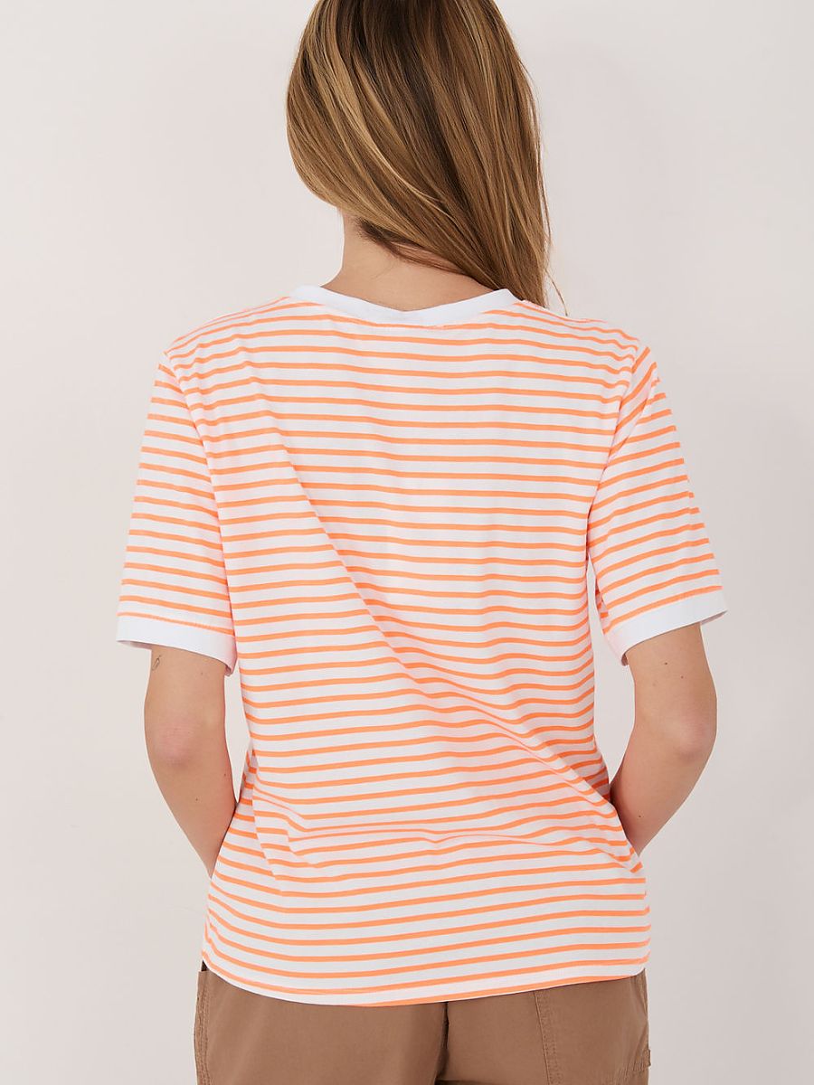  T-shirt model 226977 Rue Paris 