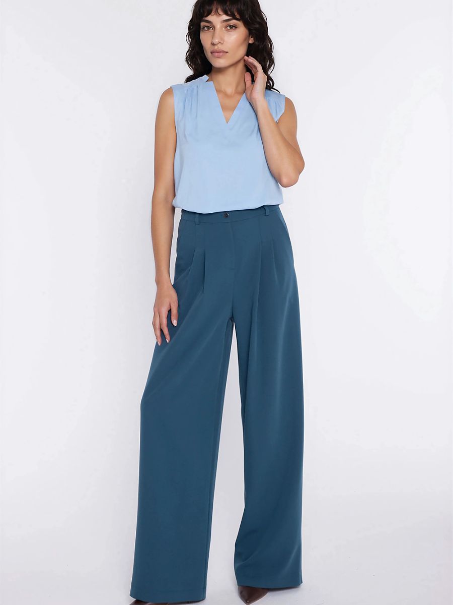  Women trousers model 227150 Nife 