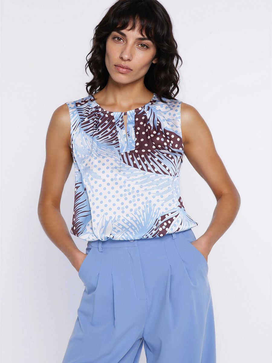  Blouse model 227155 Nife 