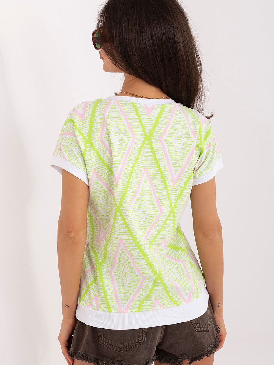  Blouse model 227304 Relevance 
