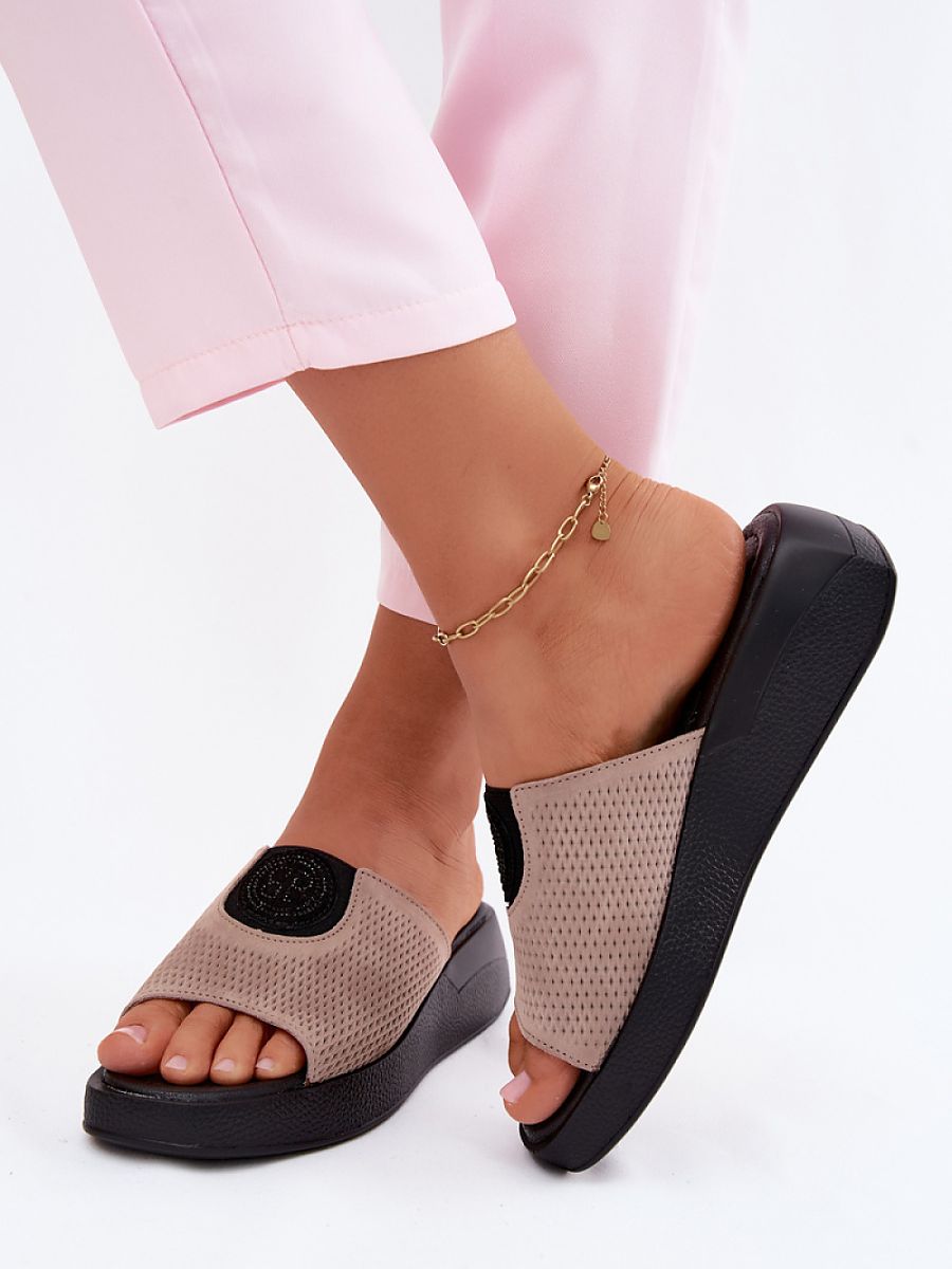  Buskin model 227931 Step in style 