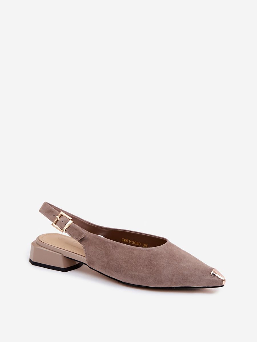  Sandals model 228117 Step in style 