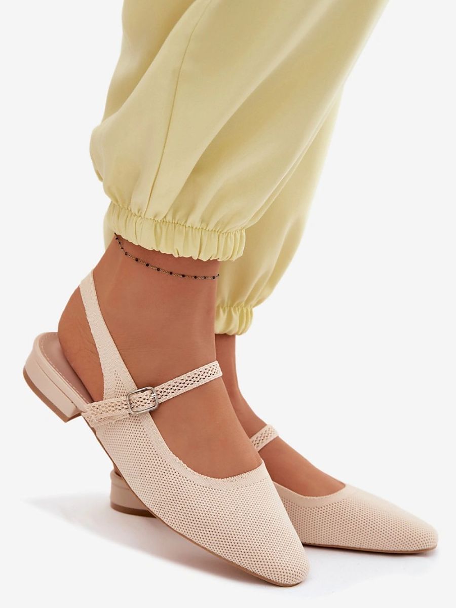  Sandals model 228093 Step in style 