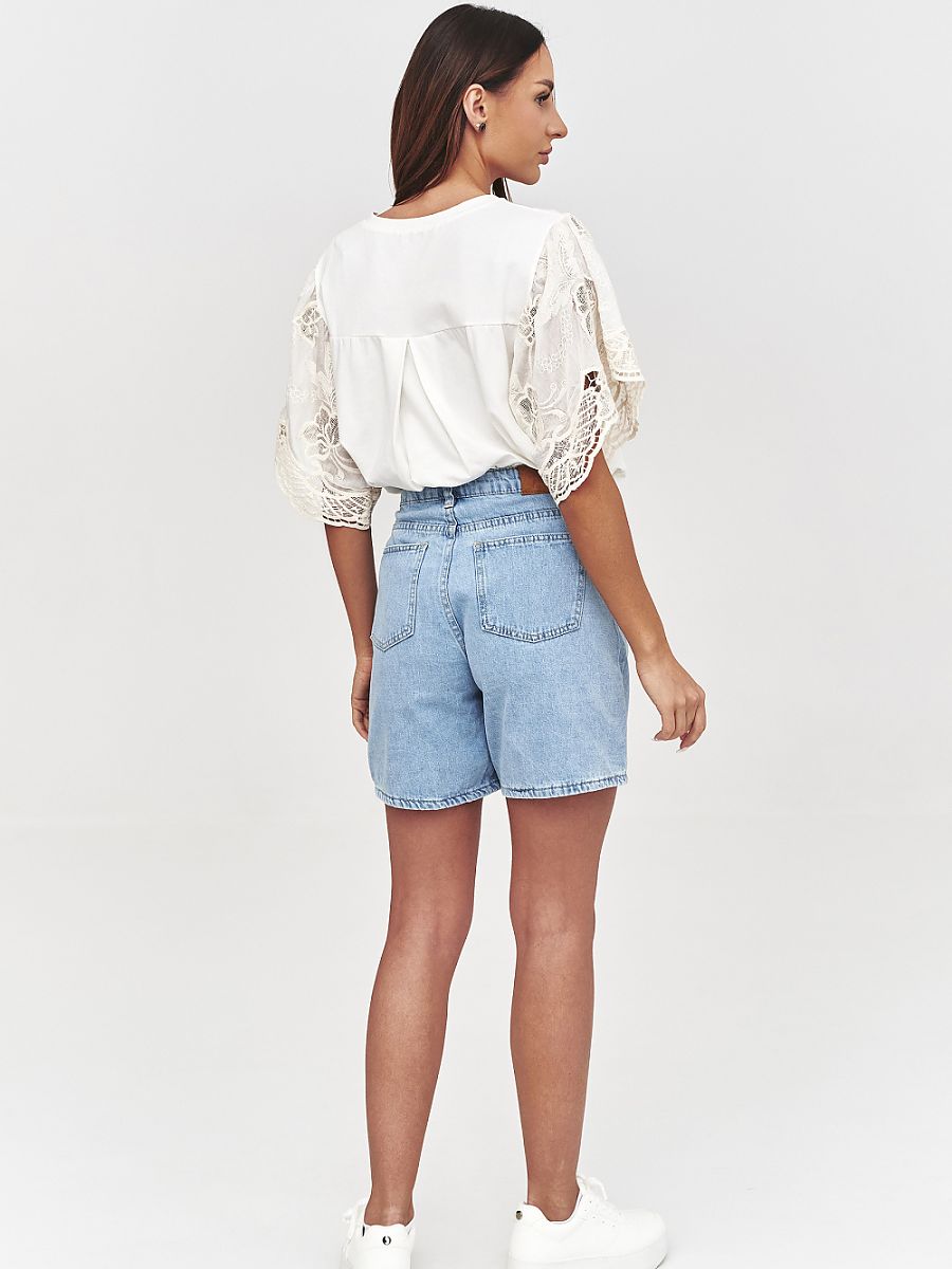  Denim shorts model 228315 Makadamia 