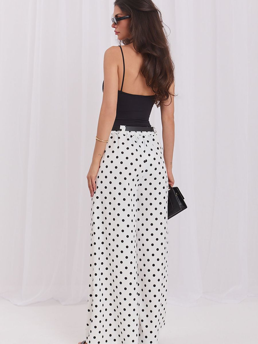  Women trousers model 228417 Italy Moda 