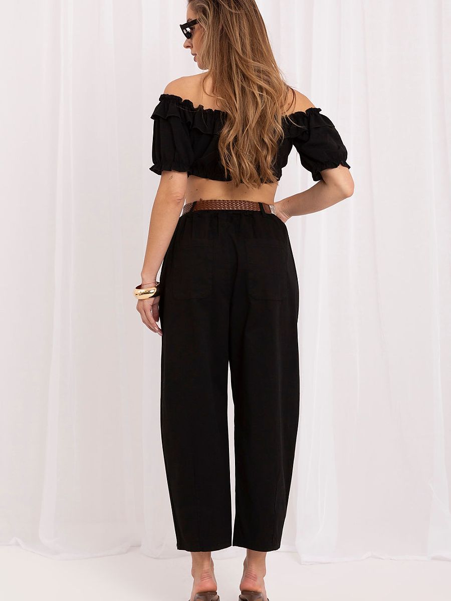  Women trousers model 229301 Italy Moda 
