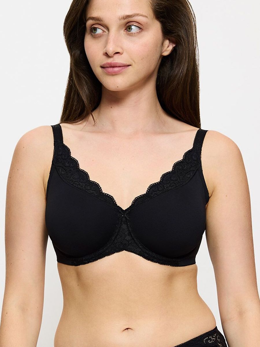  Padded bra model 229333 Triumph 