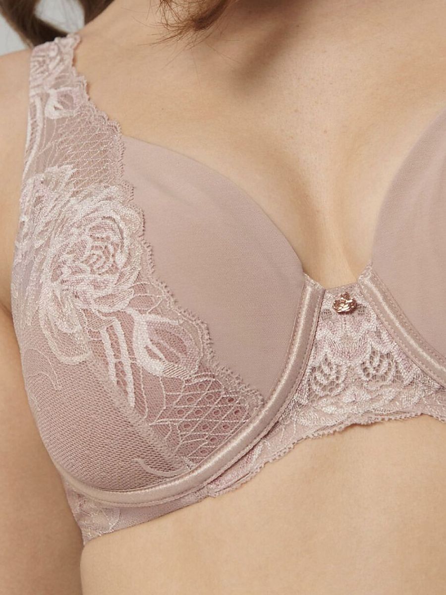  Padded bra model 229357 Triumph 