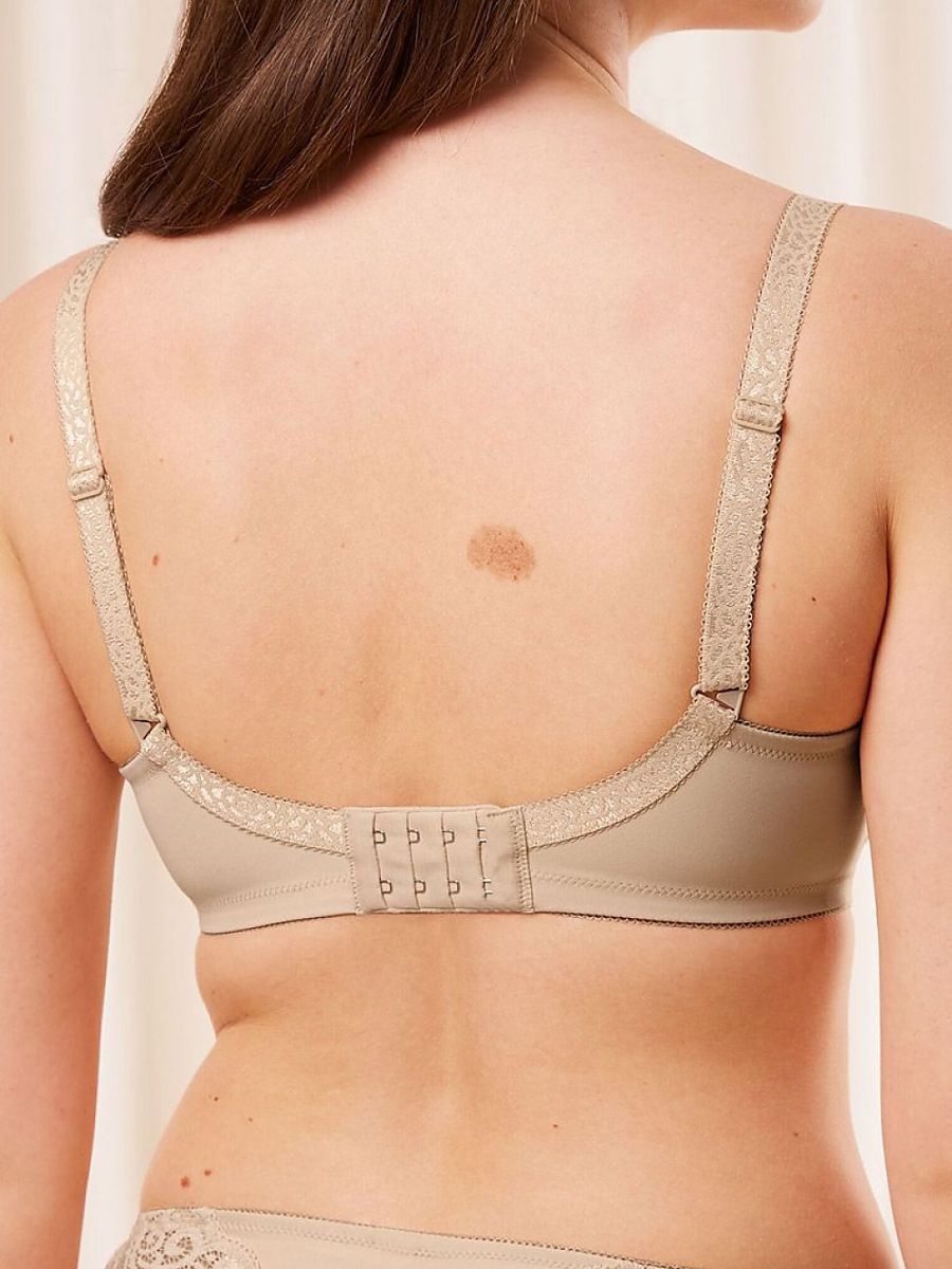  Padded bra model 229501 Triumph 