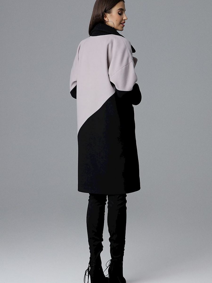  Coat model 124374 Figl 