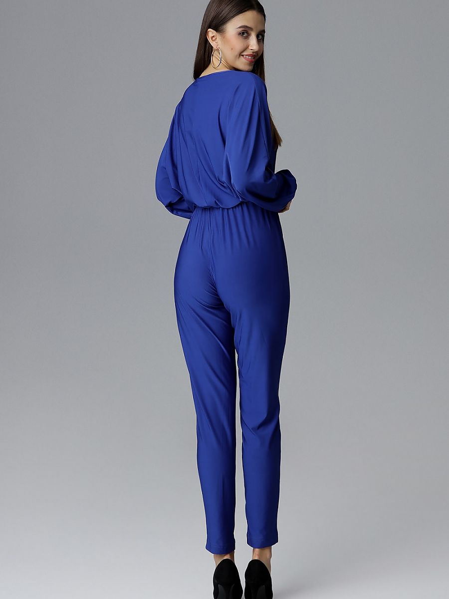  Suit model 126042 Figl 