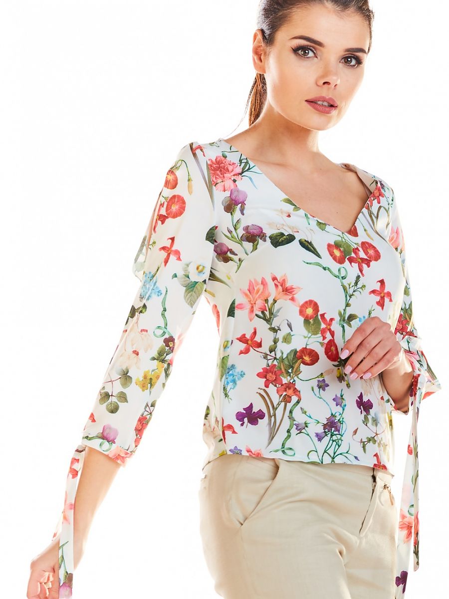  Blouse model 129189 Infinite You 