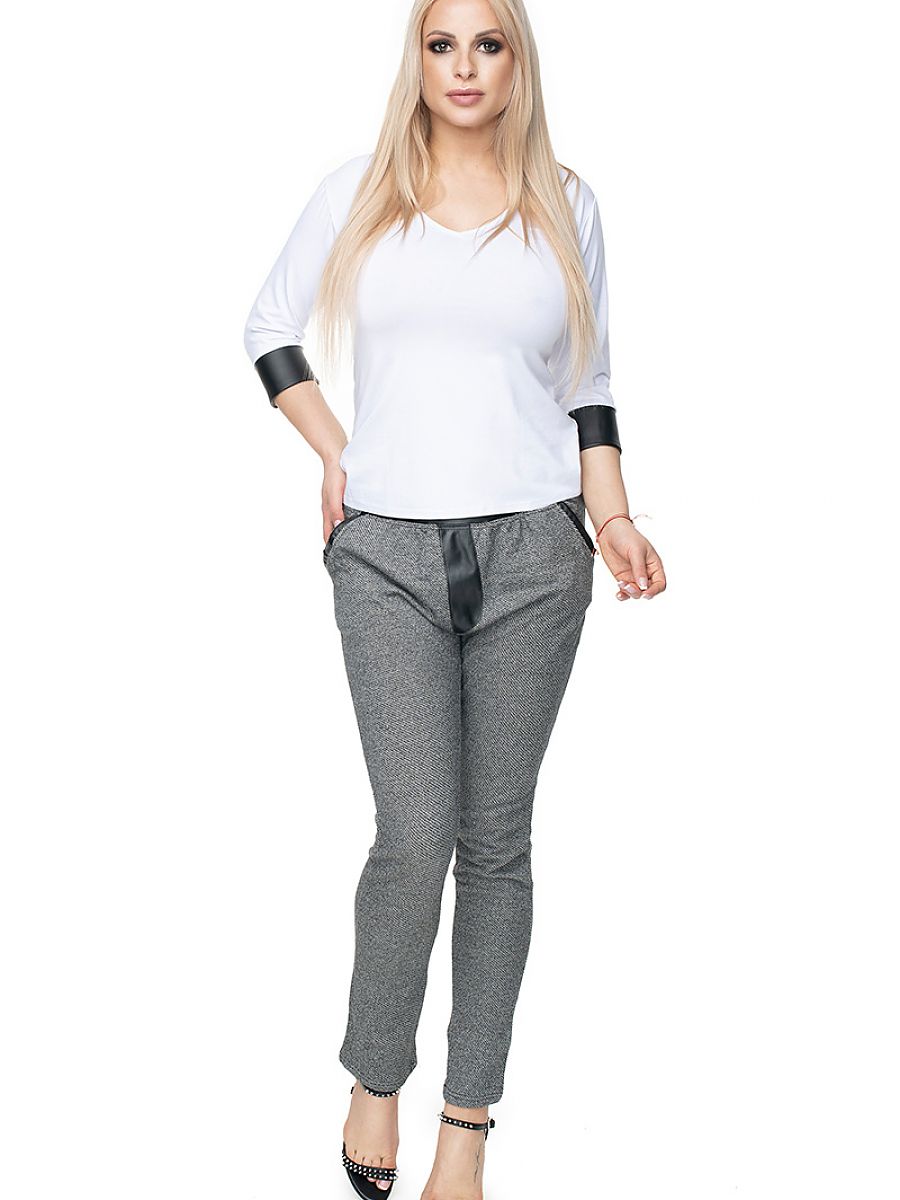  Blouse model 131593 PeeKaBoo 