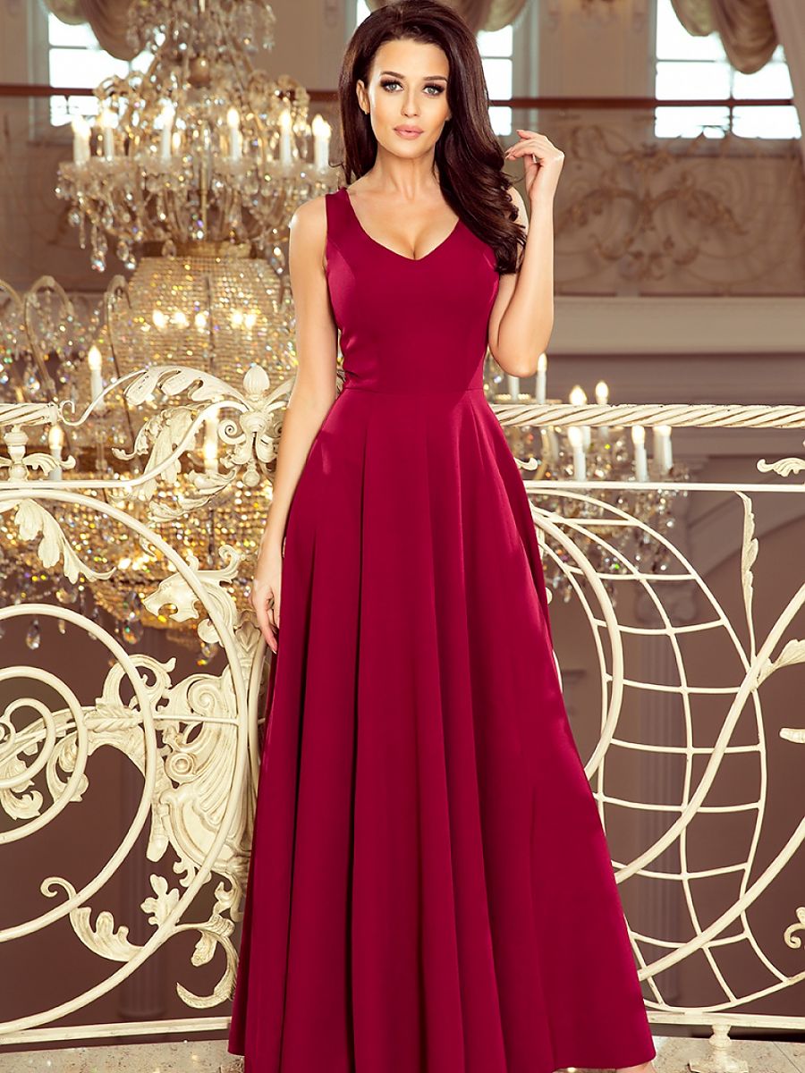  Long dress model 131669 Numoco 