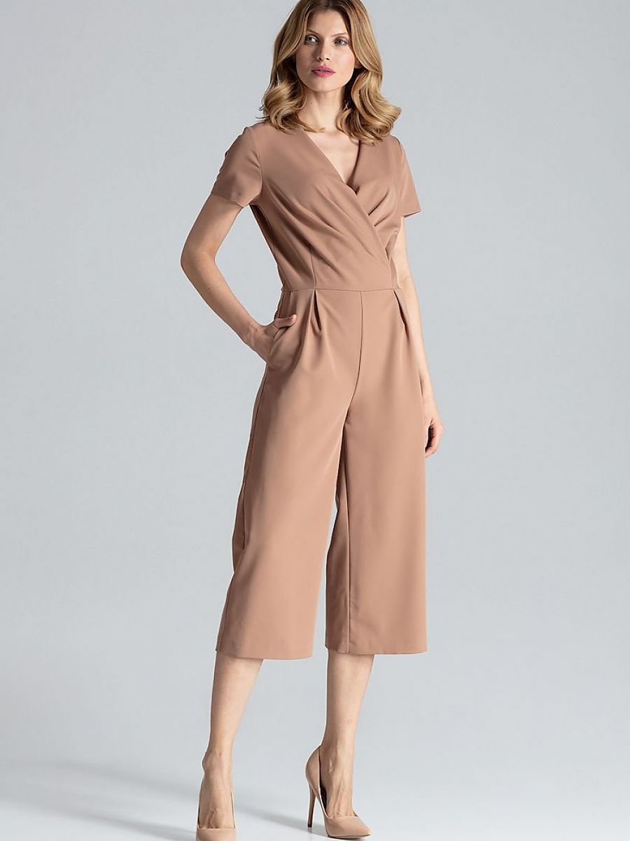 Suit model 132482 Figl 