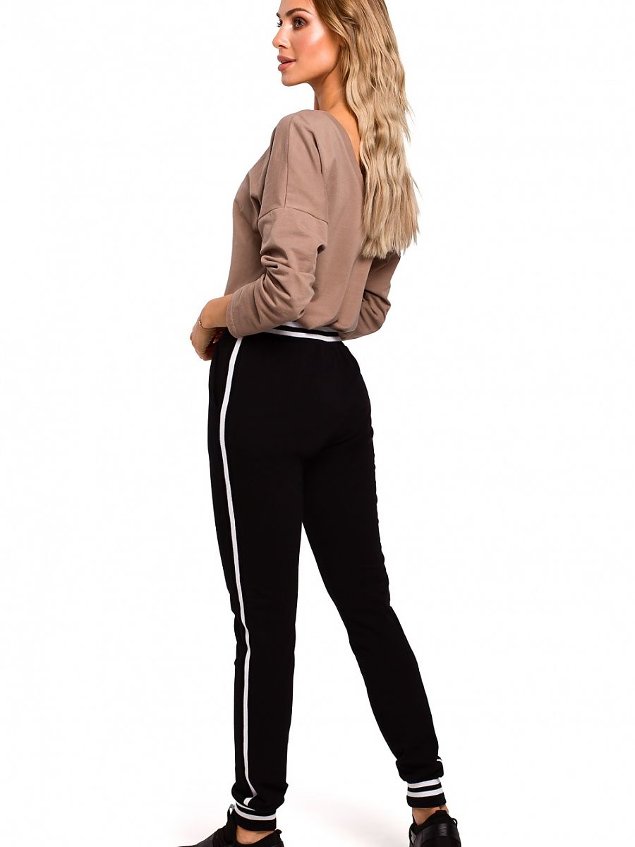  Women trousers model 135474 Moe 