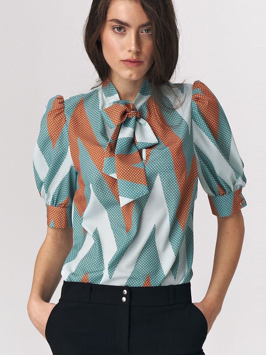 Blouse model 141291 Nife 