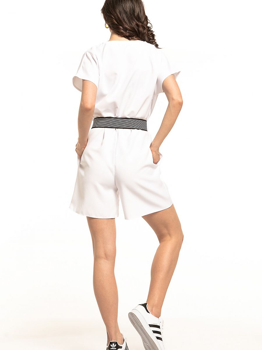  Suit model 143285 Tessita 