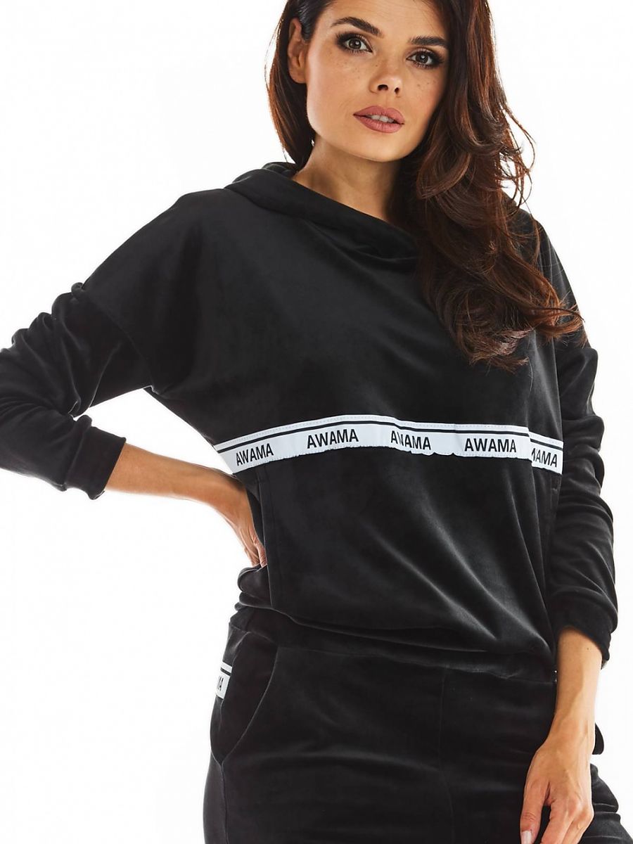  Sweatshirt model 149791 awama 