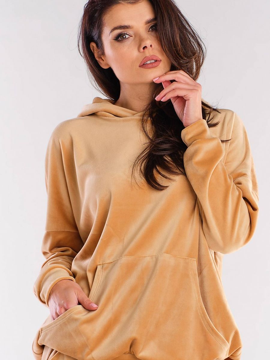  Sweatshirt model 154784 awama 