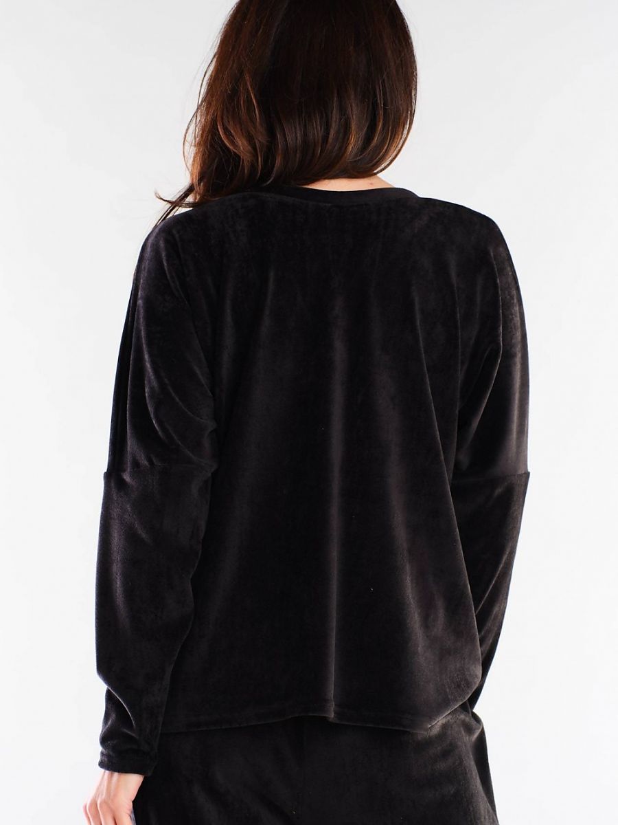  Sweatshirt model 155456 awama 