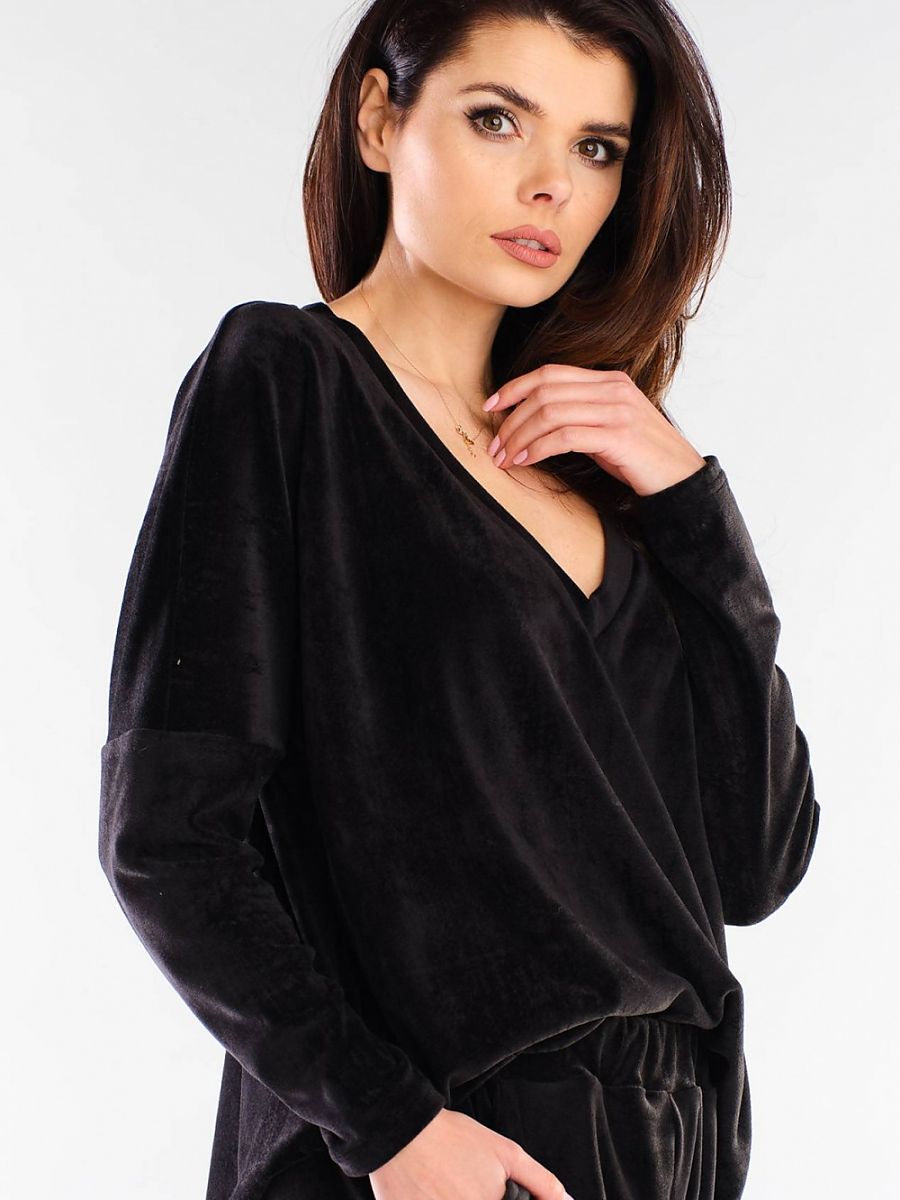  Sweatshirt model 155456 awama 