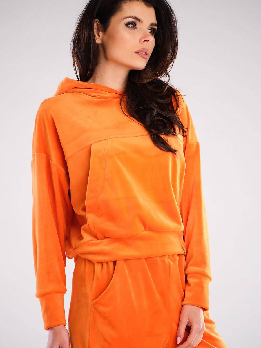  Sweatshirt model 155468 awama 