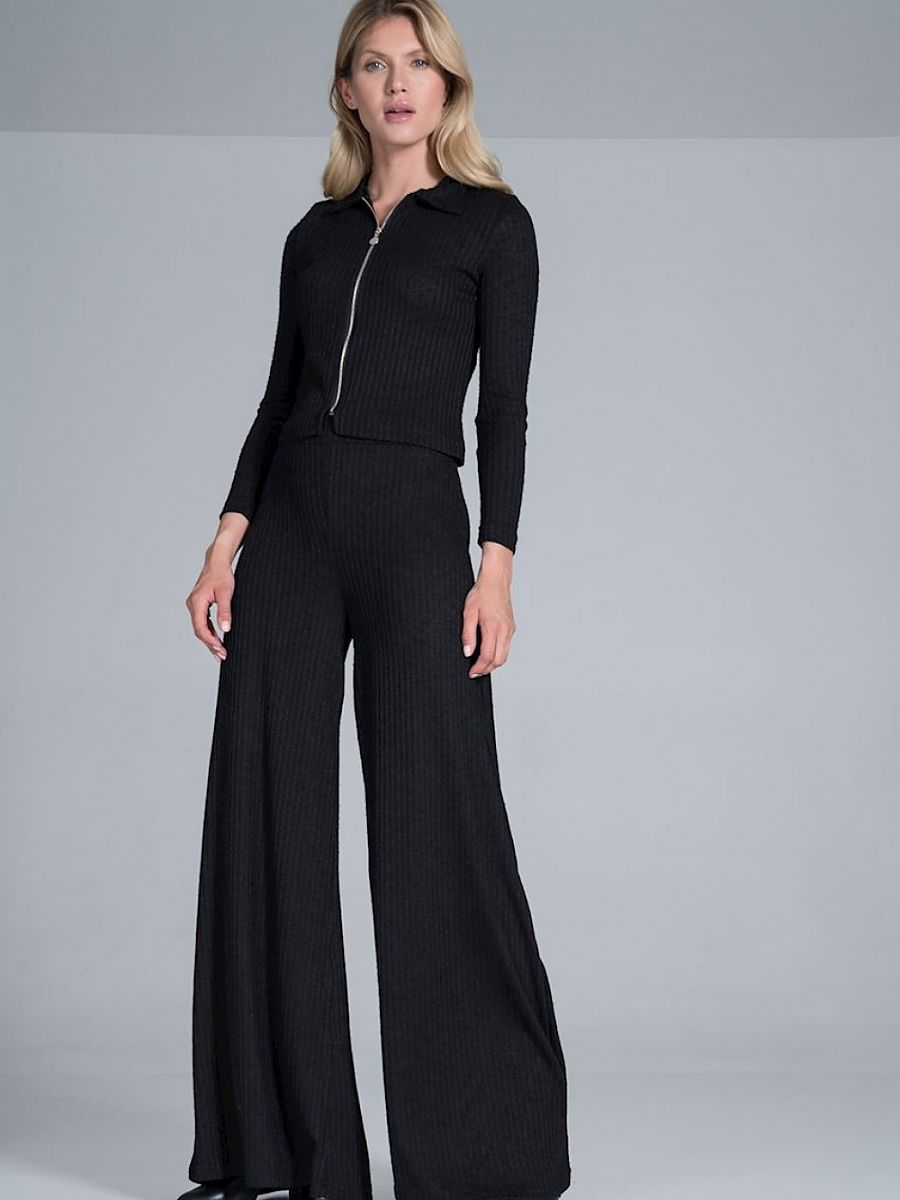  Trousers model 157540 Figl 