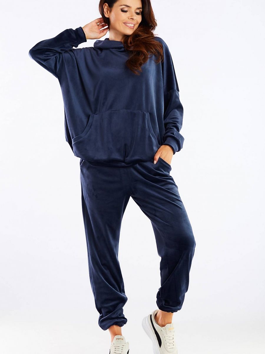  Tracksuit trousers model 158609 awama 