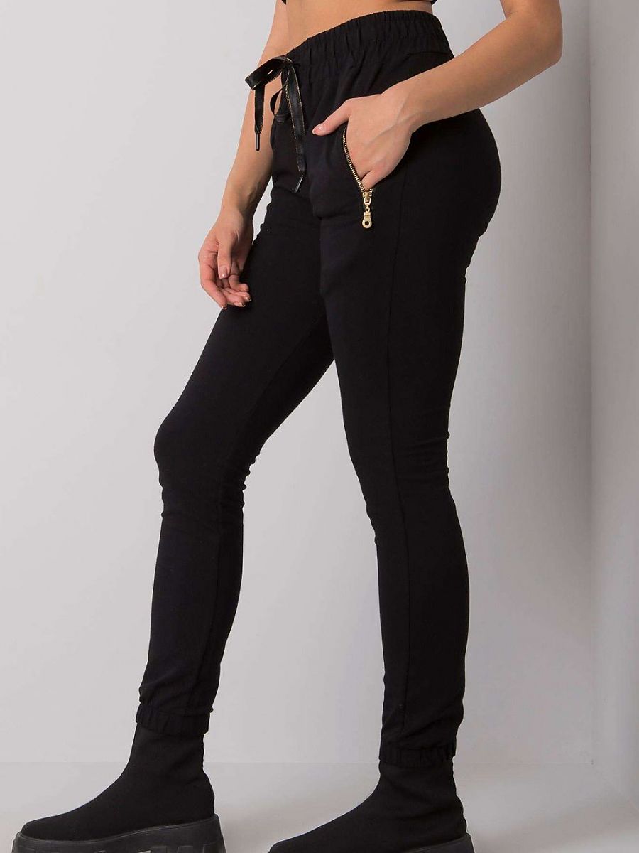  Tracksuit trousers model 159862 Relevance 