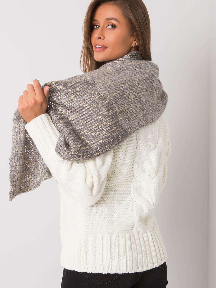  Shawl model 161166 AT 