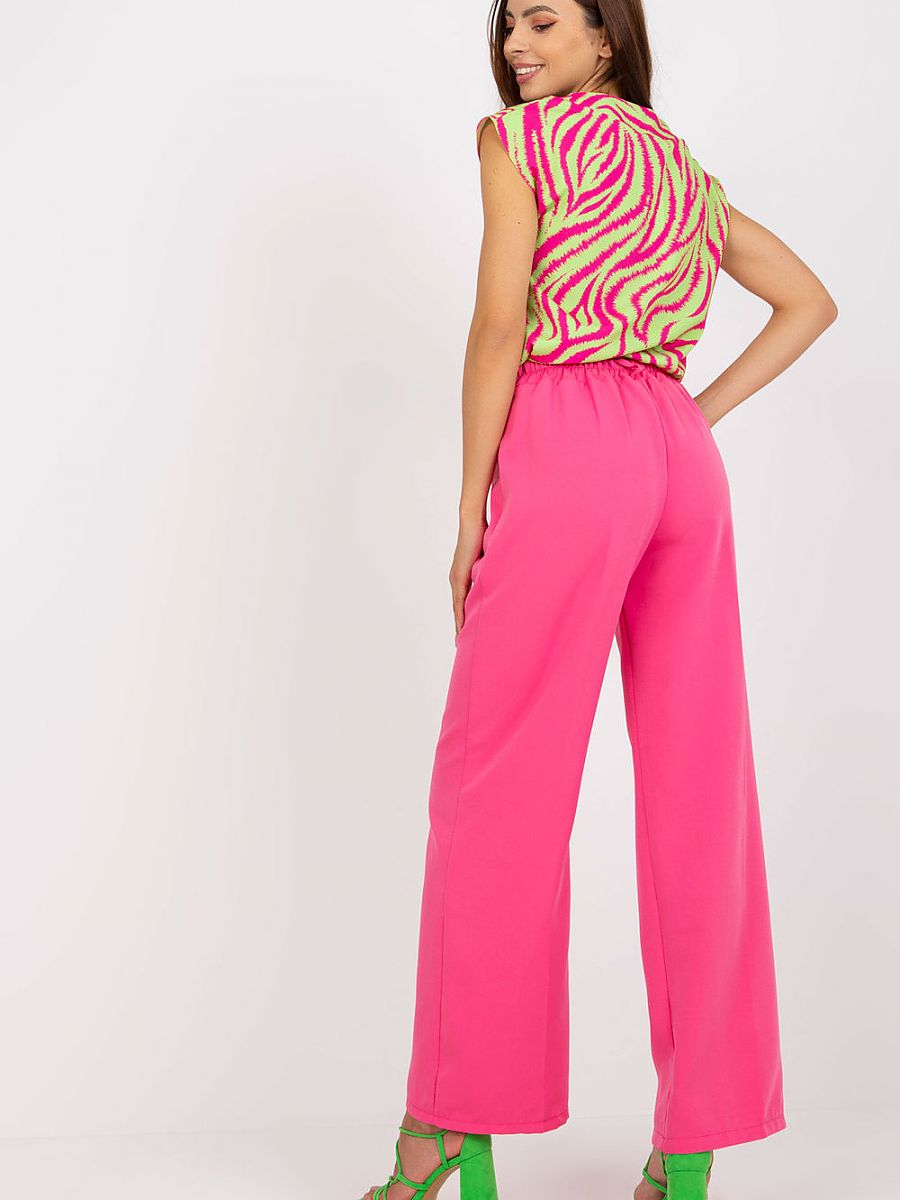  Women trousers model 166966 Italy Moda 