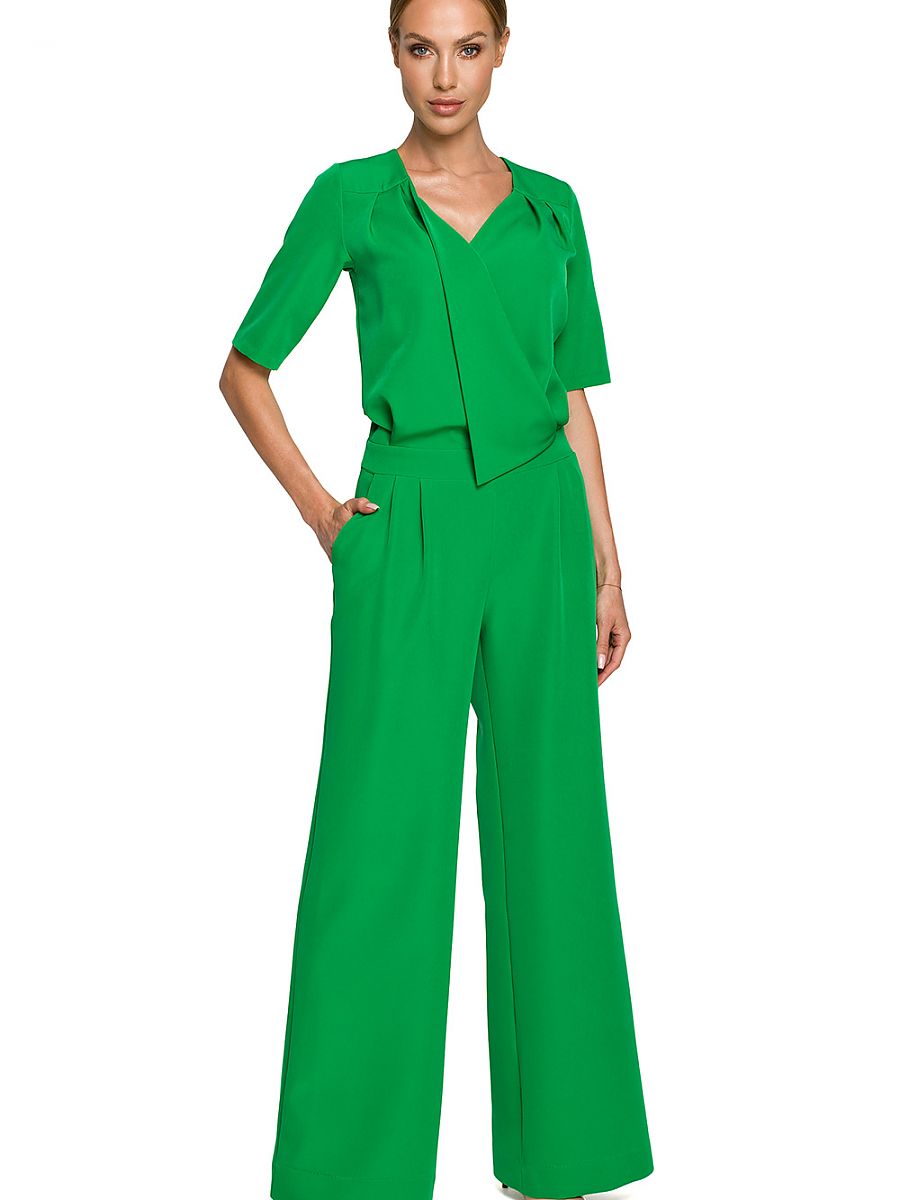  Suit model 169949 Moe 