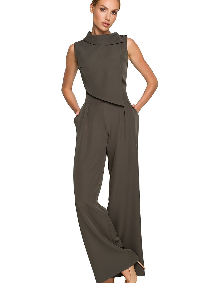  Suit model 169954 Moe 