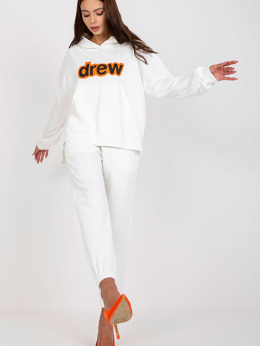  Set model 172650 Ex Moda 