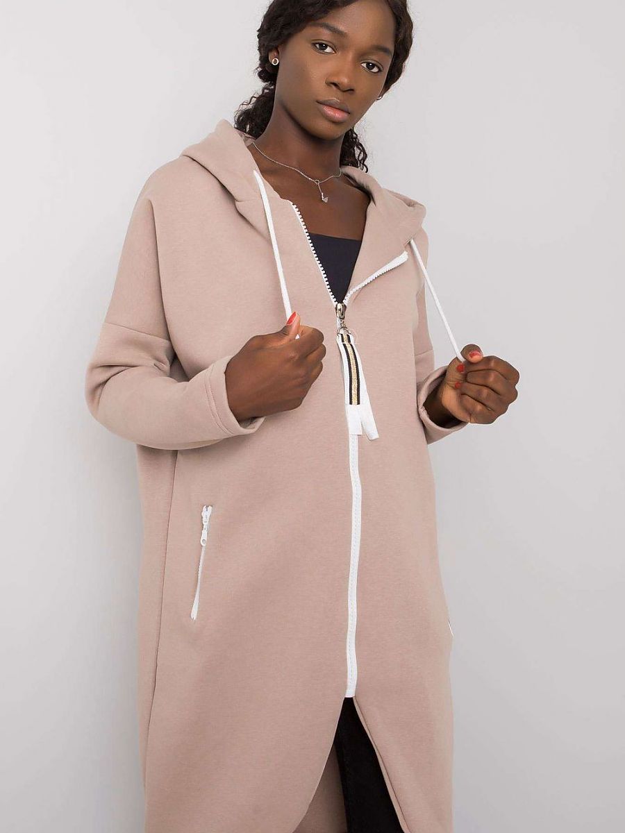  Sweatshirt model 174822 Relevance 