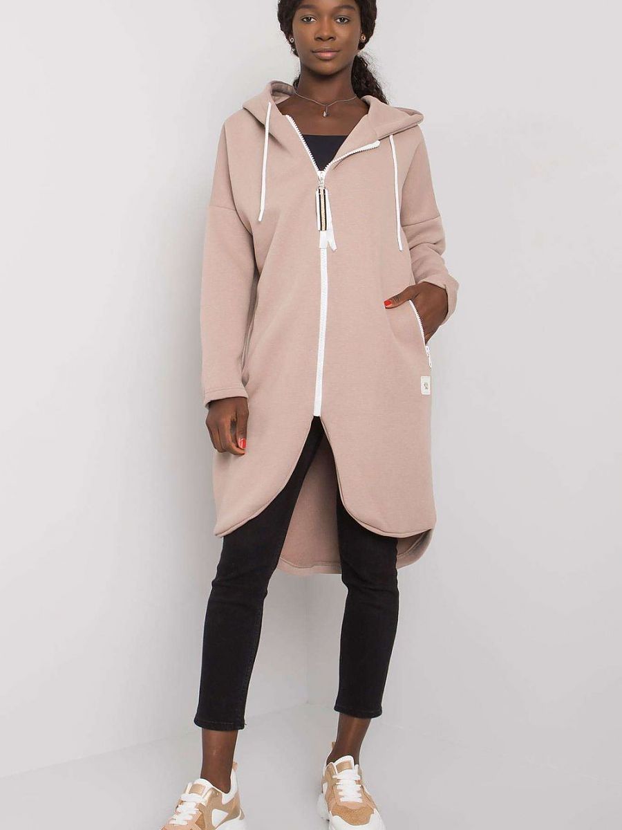  Sweatshirt model 174822 Relevance 