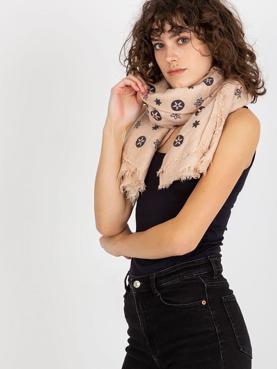  Neckerchief model 174861 AT 